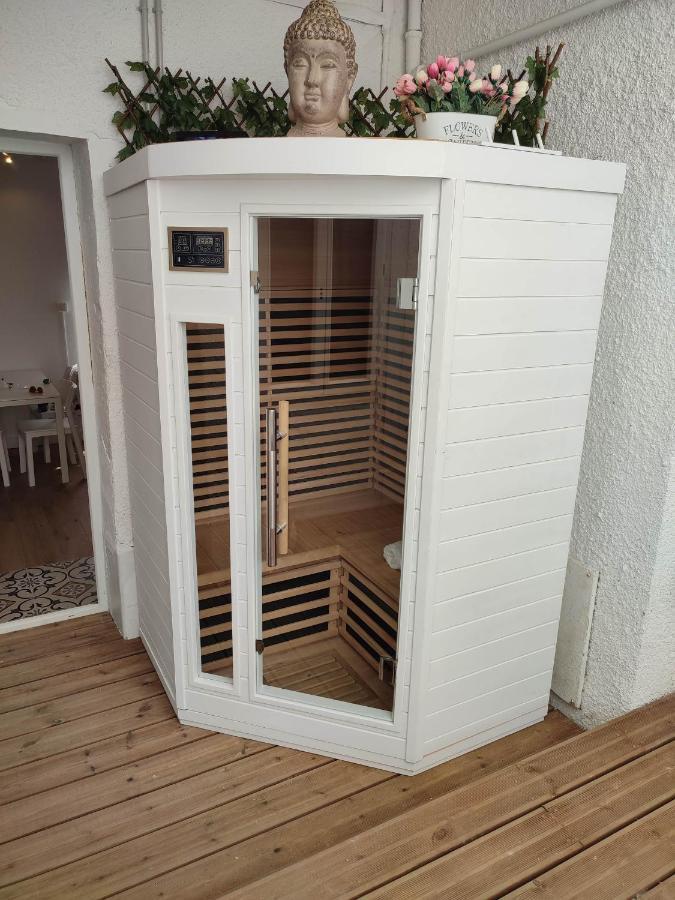 Les Loges De Montauban Apartment Exterior photo